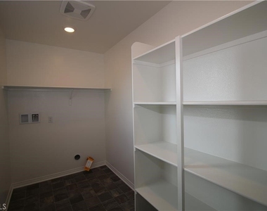 30128 Truckee Circle - Photo Thumbnail 19
