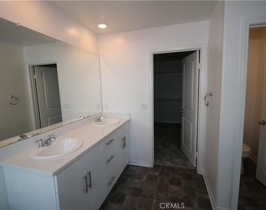 30128 Truckee Circle - Photo Thumbnail 21