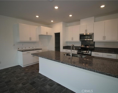 30128 Truckee Circle - Photo Thumbnail 4
