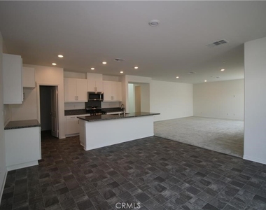 30128 Truckee Circle - Photo Thumbnail 3