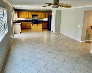 2066 W Avenue K5 - Photo Thumbnail 3
