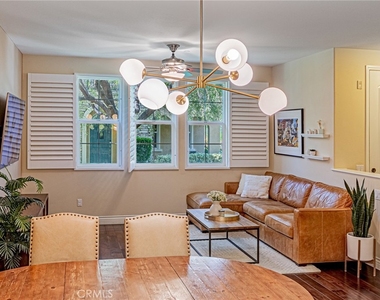 28519 Herrera Street - Photo Thumbnail 4