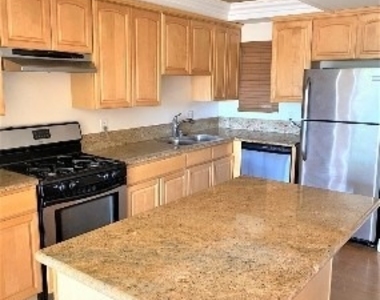 100 Cliff Drive - Photo Thumbnail 5