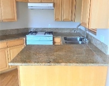 100 Cliff Drive - Photo Thumbnail 10
