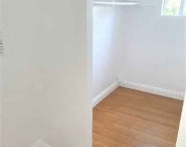 100 Cliff Drive - Photo Thumbnail 14