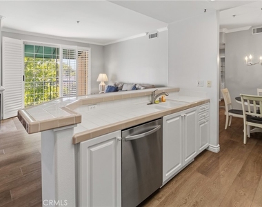 17809 Halsted - Photo Thumbnail 12