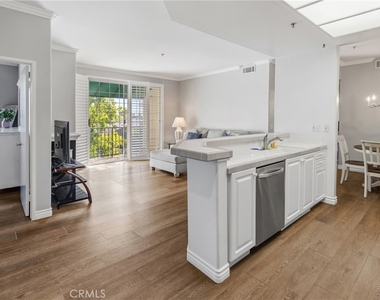 17809 Halsted - Photo Thumbnail 8