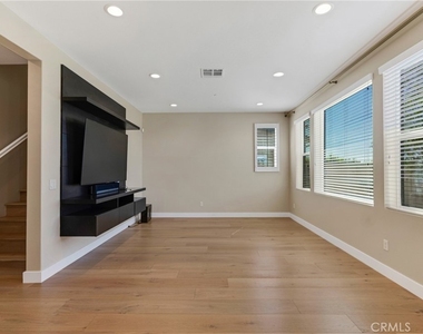 18274 Astro Court - Photo Thumbnail 10