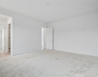 20580 Edgewood Court - Photo Thumbnail 14