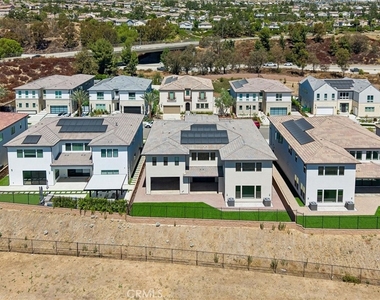 20580 Edgewood Court - Photo Thumbnail 42