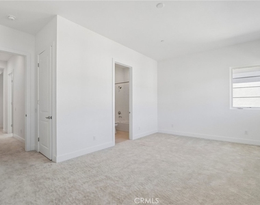 20580 Edgewood Court - Photo Thumbnail 26