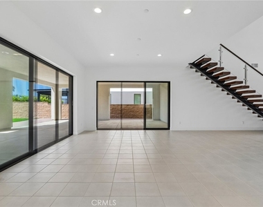 20580 Edgewood Court - Photo Thumbnail 5
