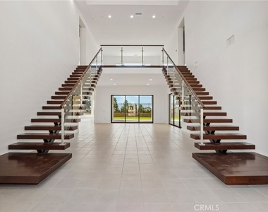 20580 Edgewood Court - Photo Thumbnail 3