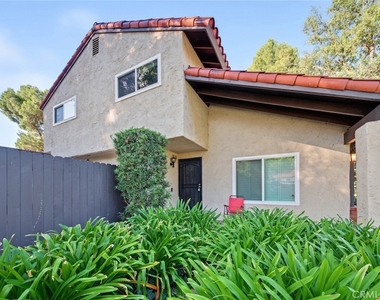 27564 Rondell - Photo Thumbnail 32