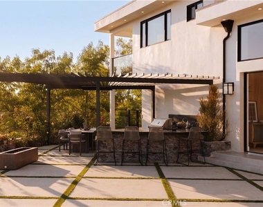 11480 Amanda Drive - Photo Thumbnail 35