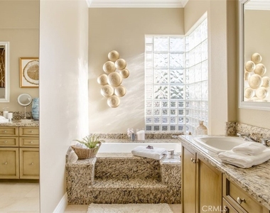 56840 Jack Nicklaus Boulevard - Photo Thumbnail 35