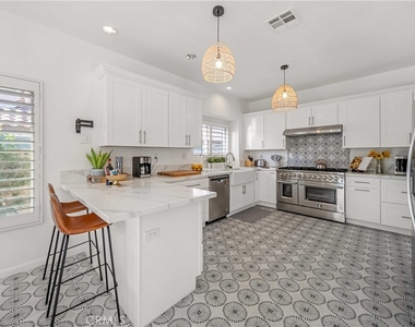 43640 Milan Ct - Photo Thumbnail 18