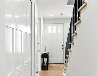 2100 Carnegie Lane - Photo Thumbnail 46