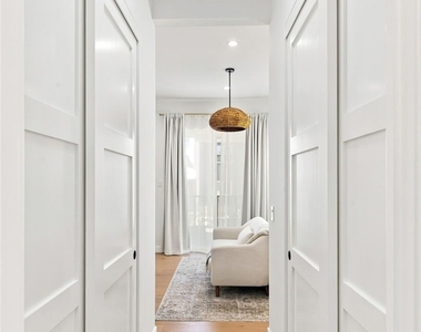 2100 Carnegie Lane - Photo Thumbnail 38