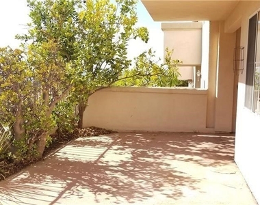 42 Via Capri - Photo Thumbnail 5