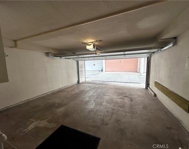 320 N Catalina Avenue - Photo Thumbnail 42