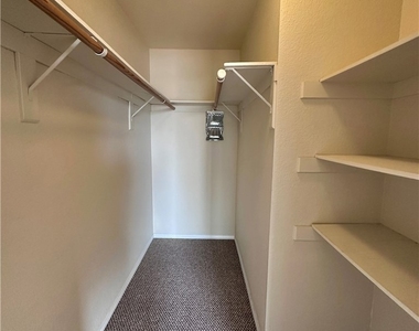 320 N Catalina Avenue - Photo Thumbnail 26