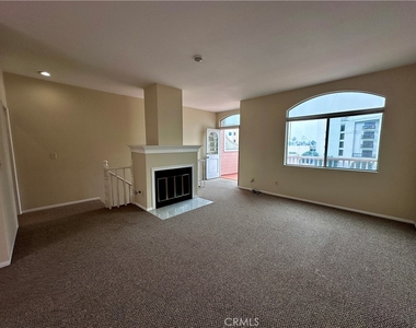320 N Catalina Avenue - Photo Thumbnail 5