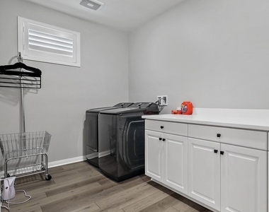82708 Burnette - Photo Thumbnail 8