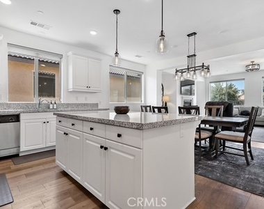 82708 Burnette - Photo Thumbnail 2