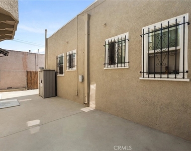 3629 W 58th Place - Photo Thumbnail 10