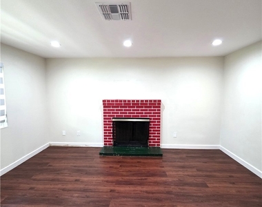 182 Preble - Photo Thumbnail 3