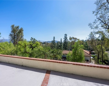 9821 Sunrise Lane - Photo Thumbnail 33