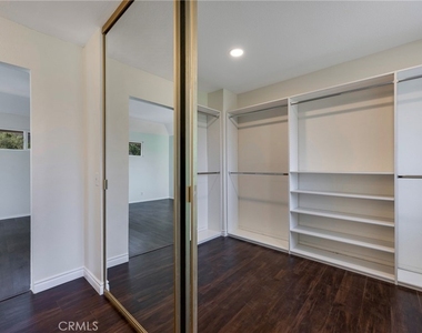 9821 Sunrise Lane - Photo Thumbnail 24