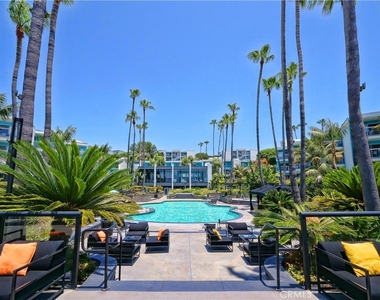 610 The Village - Photo Thumbnail 1