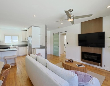 455 Orange Ave. - Photo Thumbnail 4