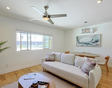 455 Orange Ave. - Photo Thumbnail 1