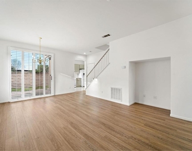 8265 Gold Coast Drive - Photo Thumbnail 2