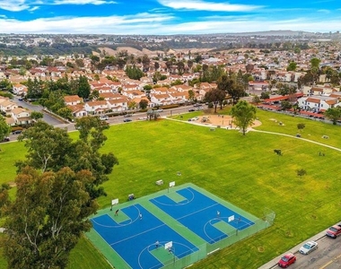 8265 Gold Coast Drive - Photo Thumbnail 27