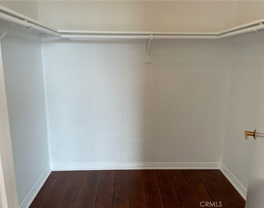 850 E Ocean Boulevard - Photo Thumbnail 10