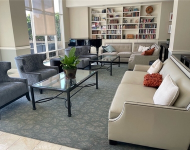 850 E Ocean Boulevard - Photo Thumbnail 16