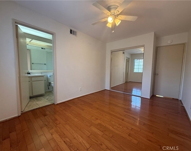 2971 Plaza Del Amo - Photo Thumbnail 8