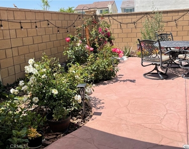 4884 Ophelia Lane - Photo Thumbnail 2