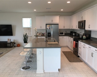 4884 Ophelia Lane - Photo Thumbnail 3