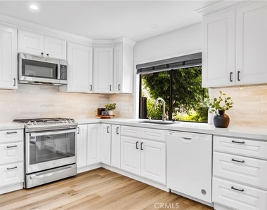 27061 Mill Pond Road - Photo Thumbnail 12