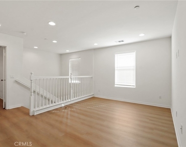 14601 Serenade - Photo Thumbnail 10