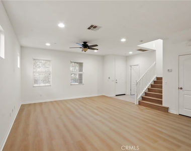 14601 Serenade - Photo Thumbnail 4