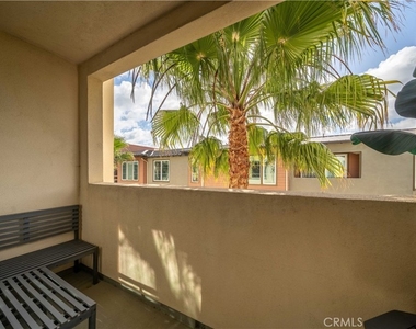 769 Doheny - Photo Thumbnail 17