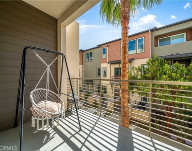 769 Doheny - Photo Thumbnail 16