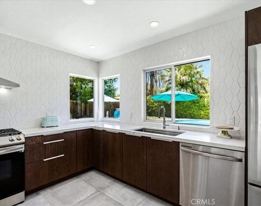 70170 Sun Valley - Photo Thumbnail 9