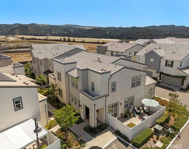 111 Homestead - Photo Thumbnail 25